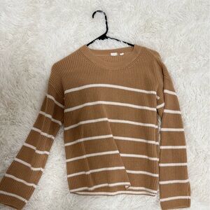GAP Tan Ribbed Sweater